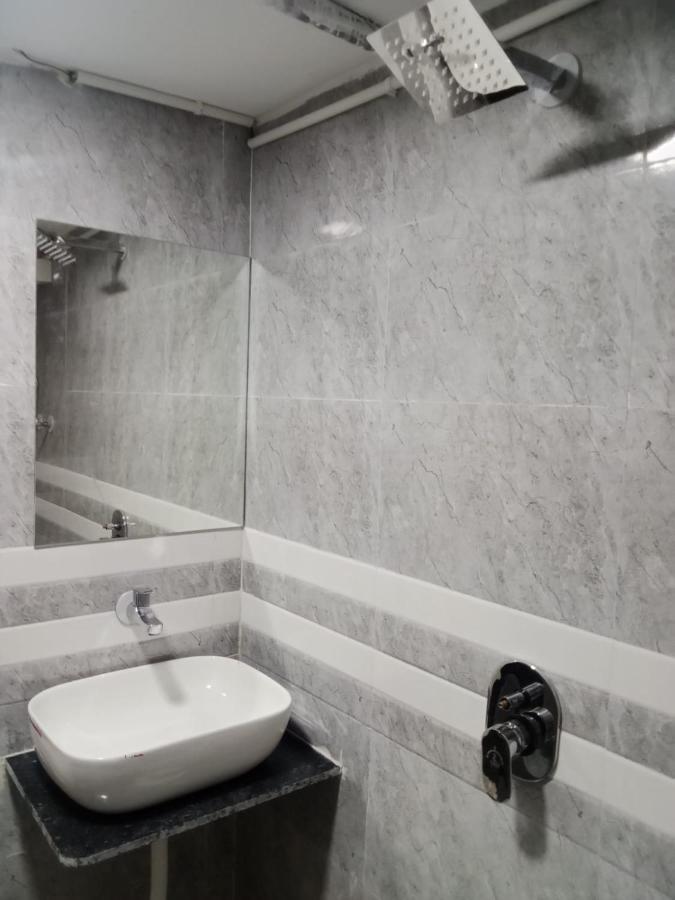 Hotel Rk Villa Vadodara Extérieur photo